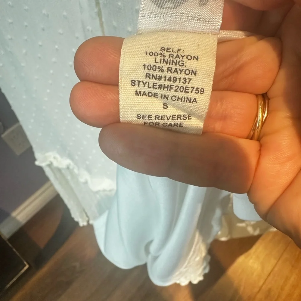White Button-Down Maxi Dress - Picture 9 of 9